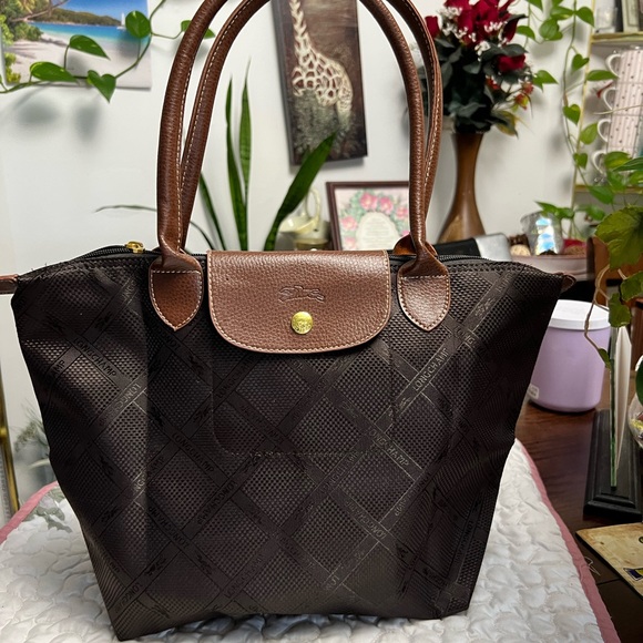 Longchamp Handbags - Long champ tote NWOT
